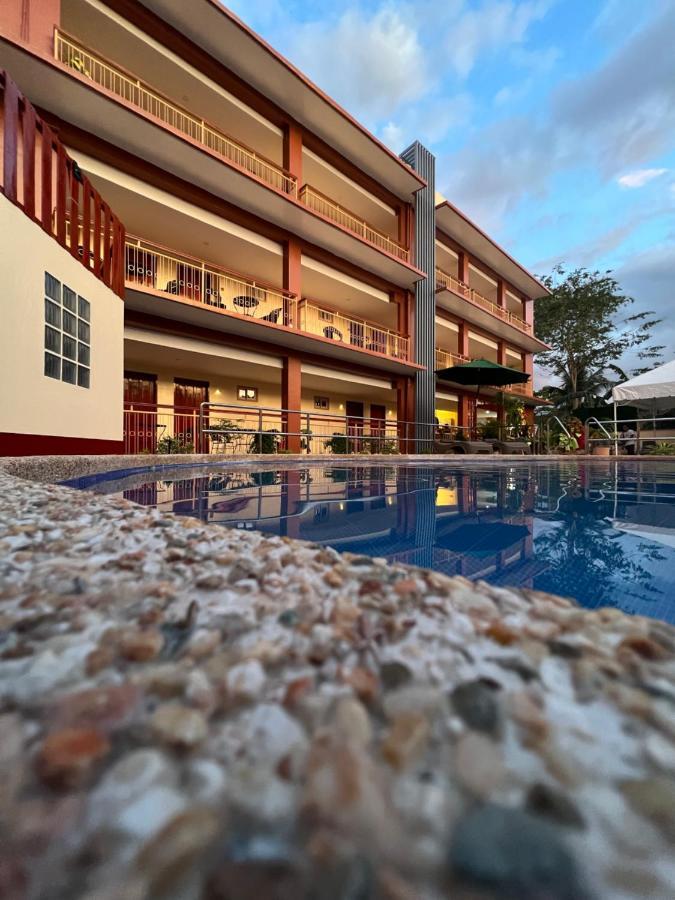 Rufana Suites Моалбоал Екстериор снимка